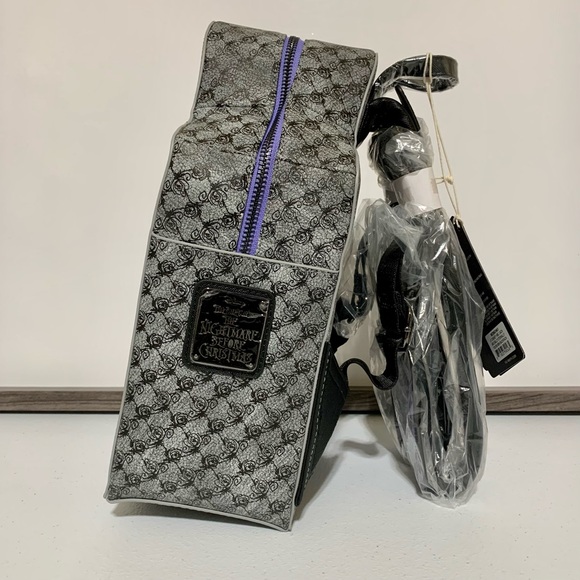 Loungefly Nightmare Before Christmas Eternally Yours Mini Backpack & Card Holder - Picture 5 of 14